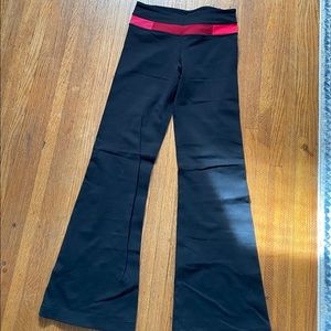 Lululemon low rise bootcut leggings
